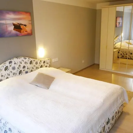 Apartment Ferienwohnungen Zinnowitz *