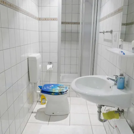 Apartment Ferienwohnungen Zinnowitz *